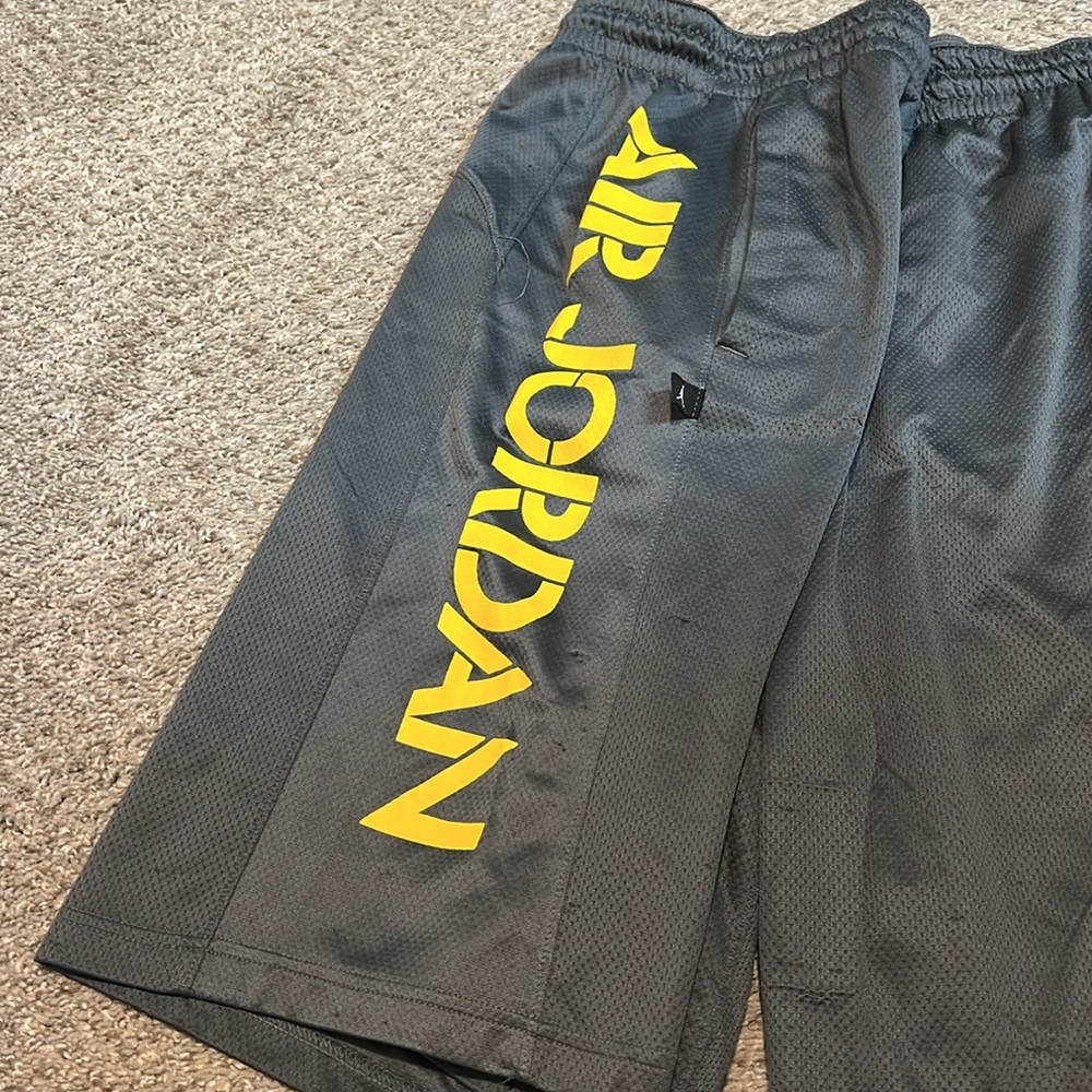 Jordan basketball shorts - Picture 6 of 9